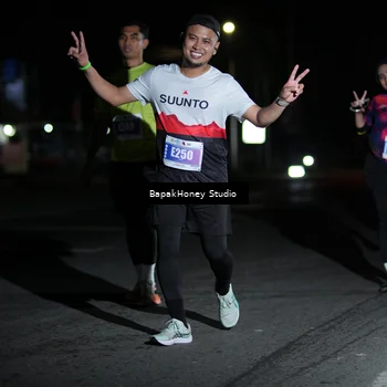Runner Photo 4503853