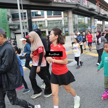 Runner Photo 4503860