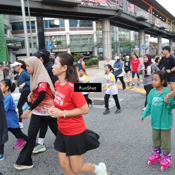 Runner Photo 4503869