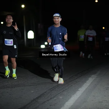 Runner Photo 4503877