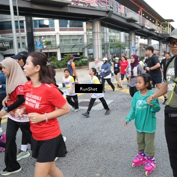 Runner Photo 4503891