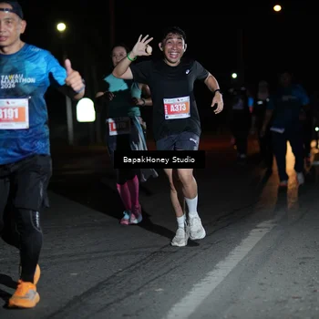 Runner Photo 4504037