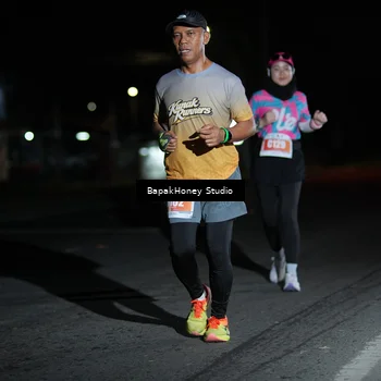 Runner Photo 4504055
