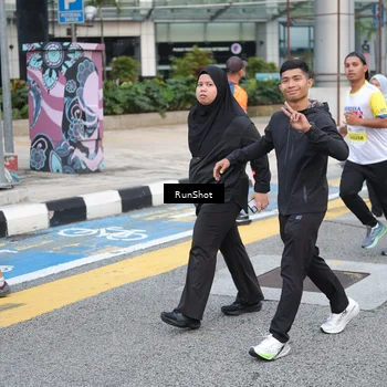 Runner Photo 4504078