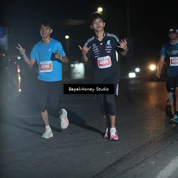 Runner Photo 4504110