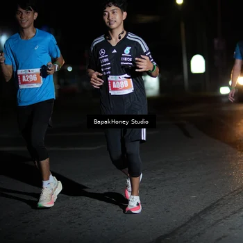 Runner Photo 4504113