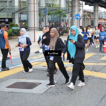 Runner Photo 4504167