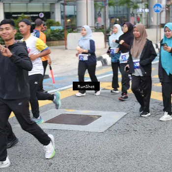 Runner Photo 4504181