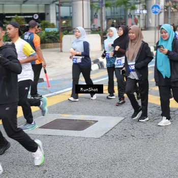 Runner Photo 4504194