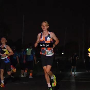 Runner Photo 4504206