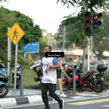 Runner Photo 4504240