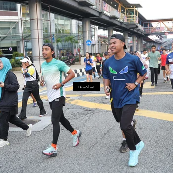 Runner Photo 4504264