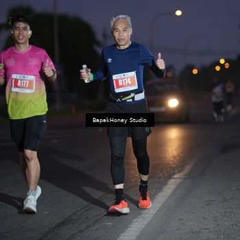 Runner Photo 4504314