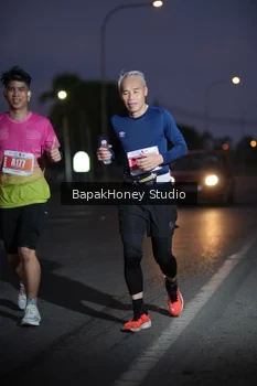 Runner Photo 4504317