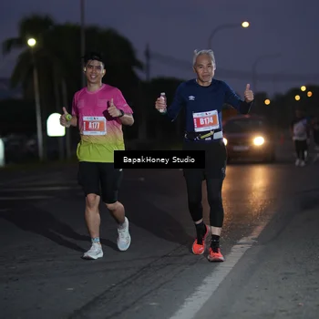 Runner Photo 4504331