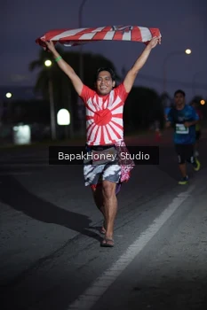 Runner Photo 4504343