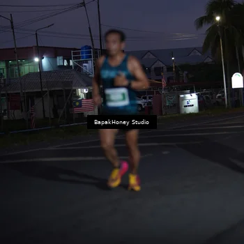 Runner Photo 4504370