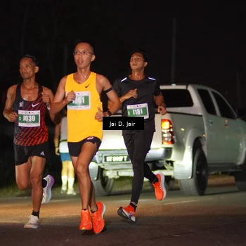 Runner Photo 4504393