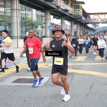 Runner Photo 4504406