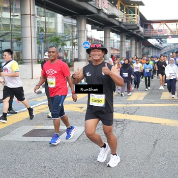 Runner Photo 4504414