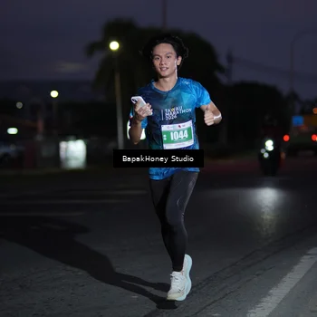 Runner Photo 4504455