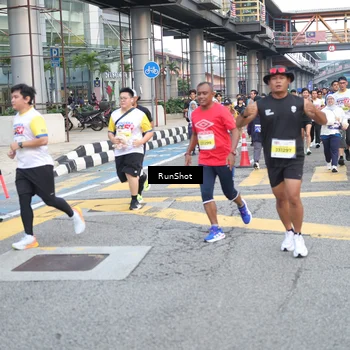 Runner Photo 4504522