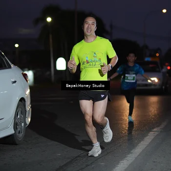 Runner Photo 4504532