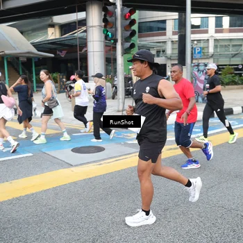 Runner Photo 4504589