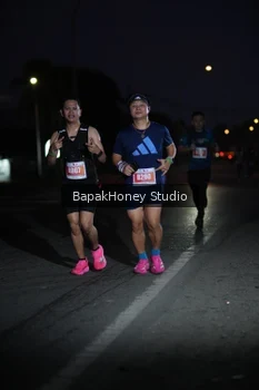 Runner Photo 4504601