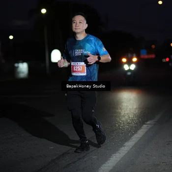 Runner Photo 4504605