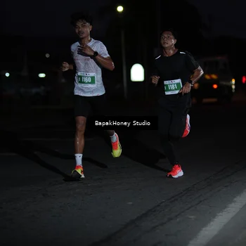 Runner Photo 4504618