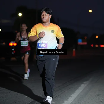 Runner Photo 4504630