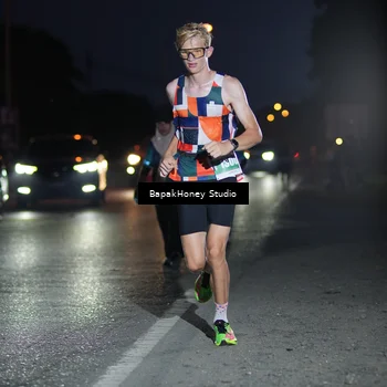 Runner Photo 4504685