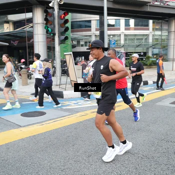 Runner Photo 4504701