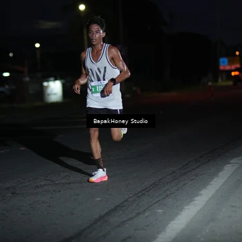 Runner Photo 4504715