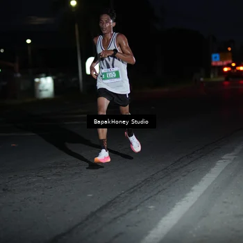 Runner Photo 4504716