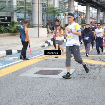 Runner Photo 4504757