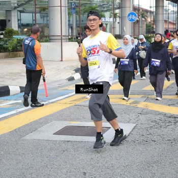 Runner Photo 4504775