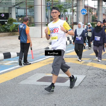 Runner Photo 4504788