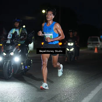 Runner Photo 4504829