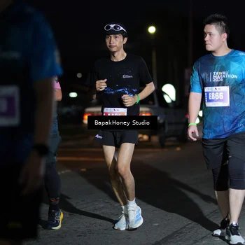 Runner Photo 4504845