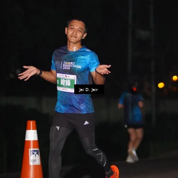 Runner Photo 4504881