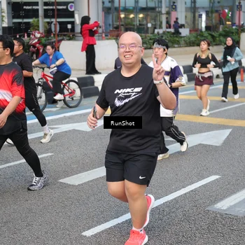 Runner Photo 4504944
