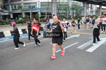 Runner Photo 4504959
