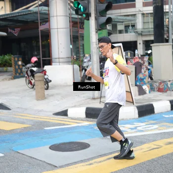 Runner Photo 4504971
