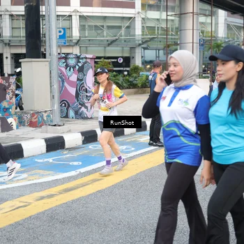 Runner Photo 4505007