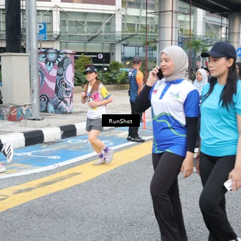Runner Photo 4505013