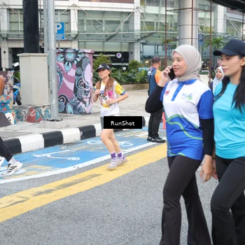 Runner Photo 4505014