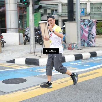Runner Photo 4505025