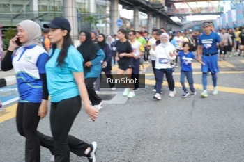 Runner Photo 4505041